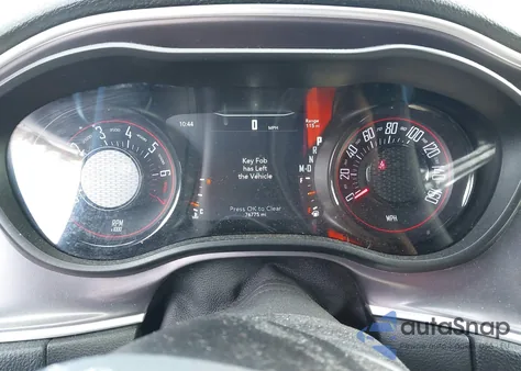 2019 Dodge Challenger Sxt Awd z USA, uszkodzony, nr VIN 2C3CDZGG7KH537069